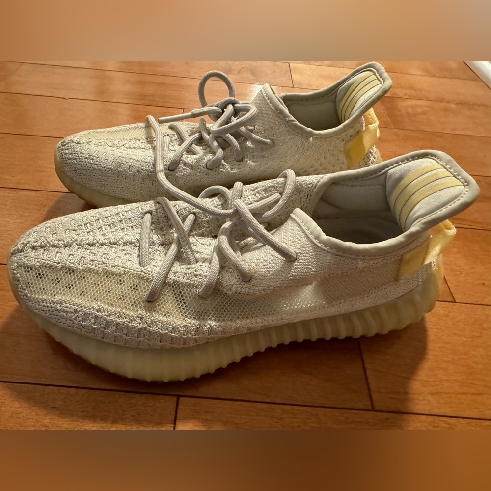 yeezy boost 350 V2 light,
